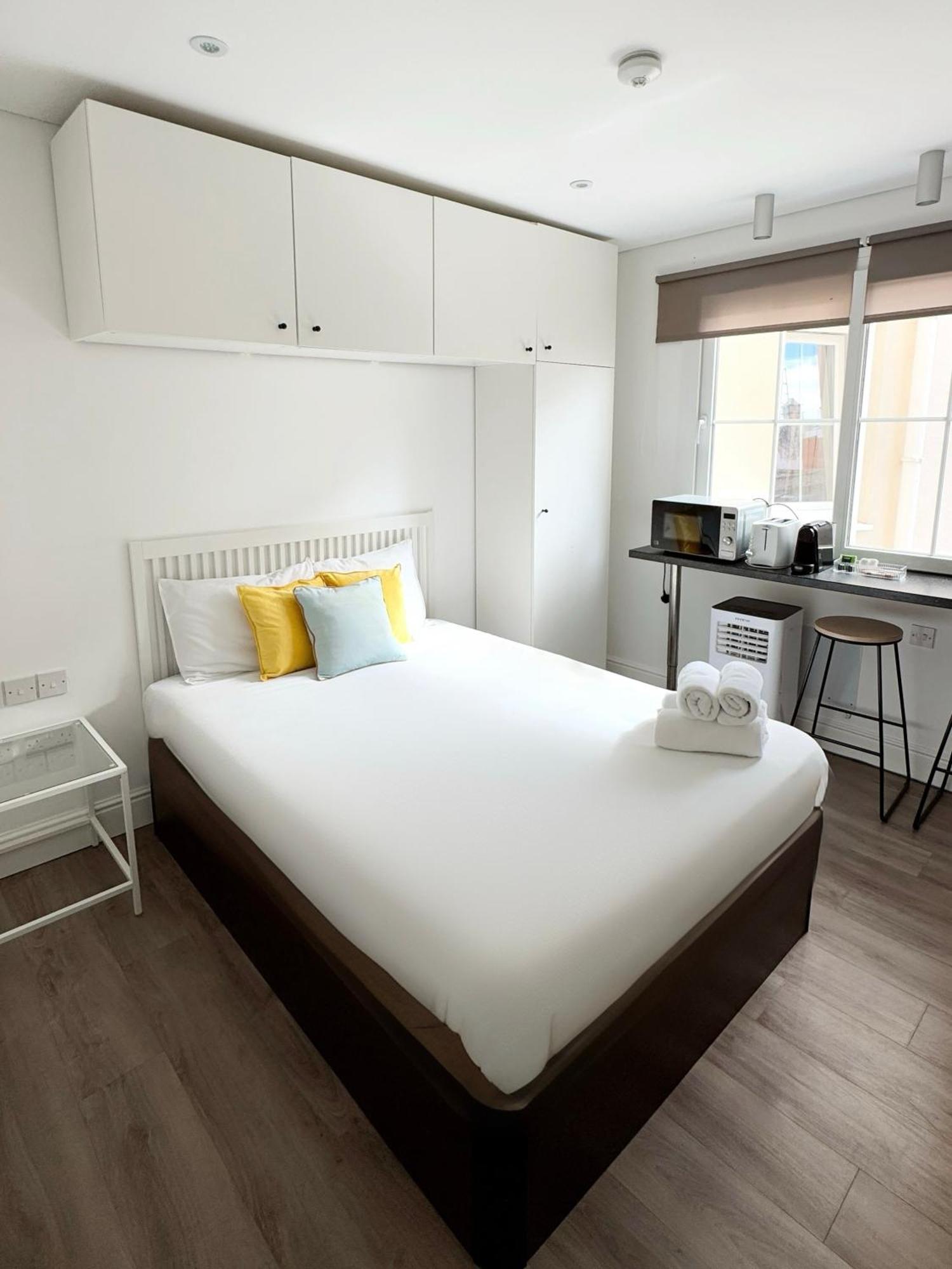 Stylish City Centre Studio - Grand Central House Gibraltar Exterior photo